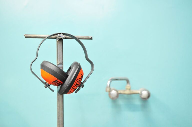 Simple Ways to Reduce Noise at Home for a More Peaceful Space